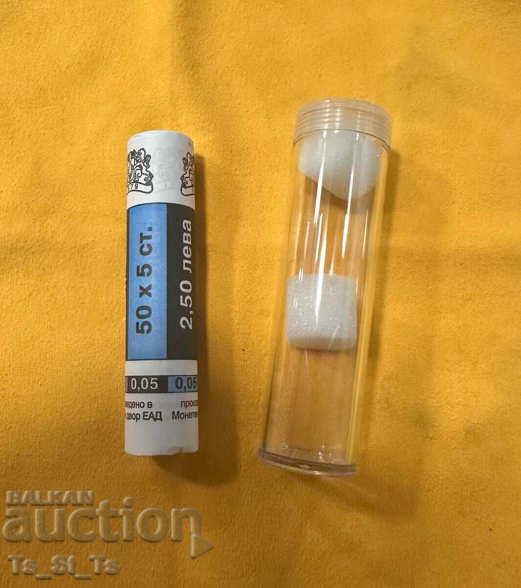 50 Chips x 5 pcs. 2000 g. in TUBE - uncirculated, UNC