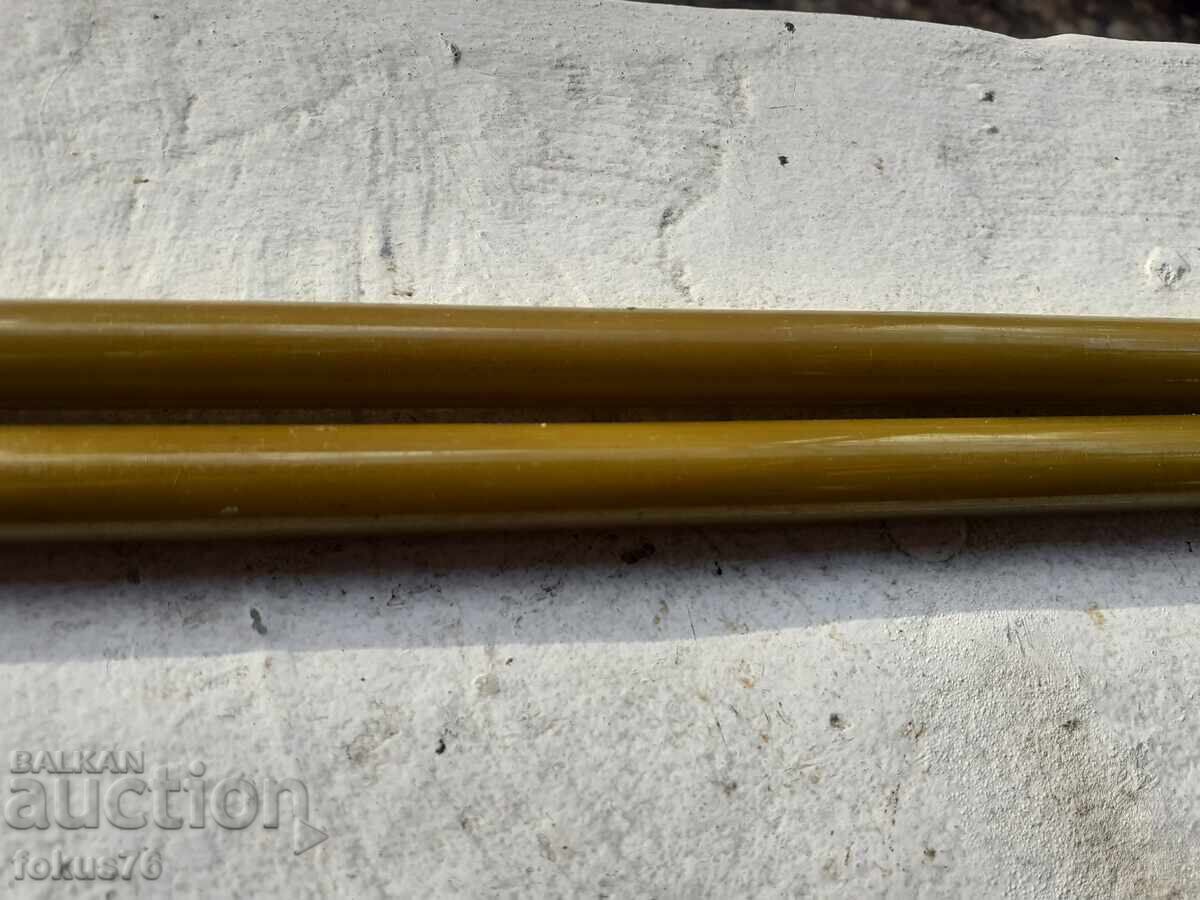 Catalin bakelite rods, beads, rosary 138 grams with price 138.00 BGN | € 70.56 Catalin bakelite rods, beads, rosary 138 grams with price 138.00 BGN | € 70.56