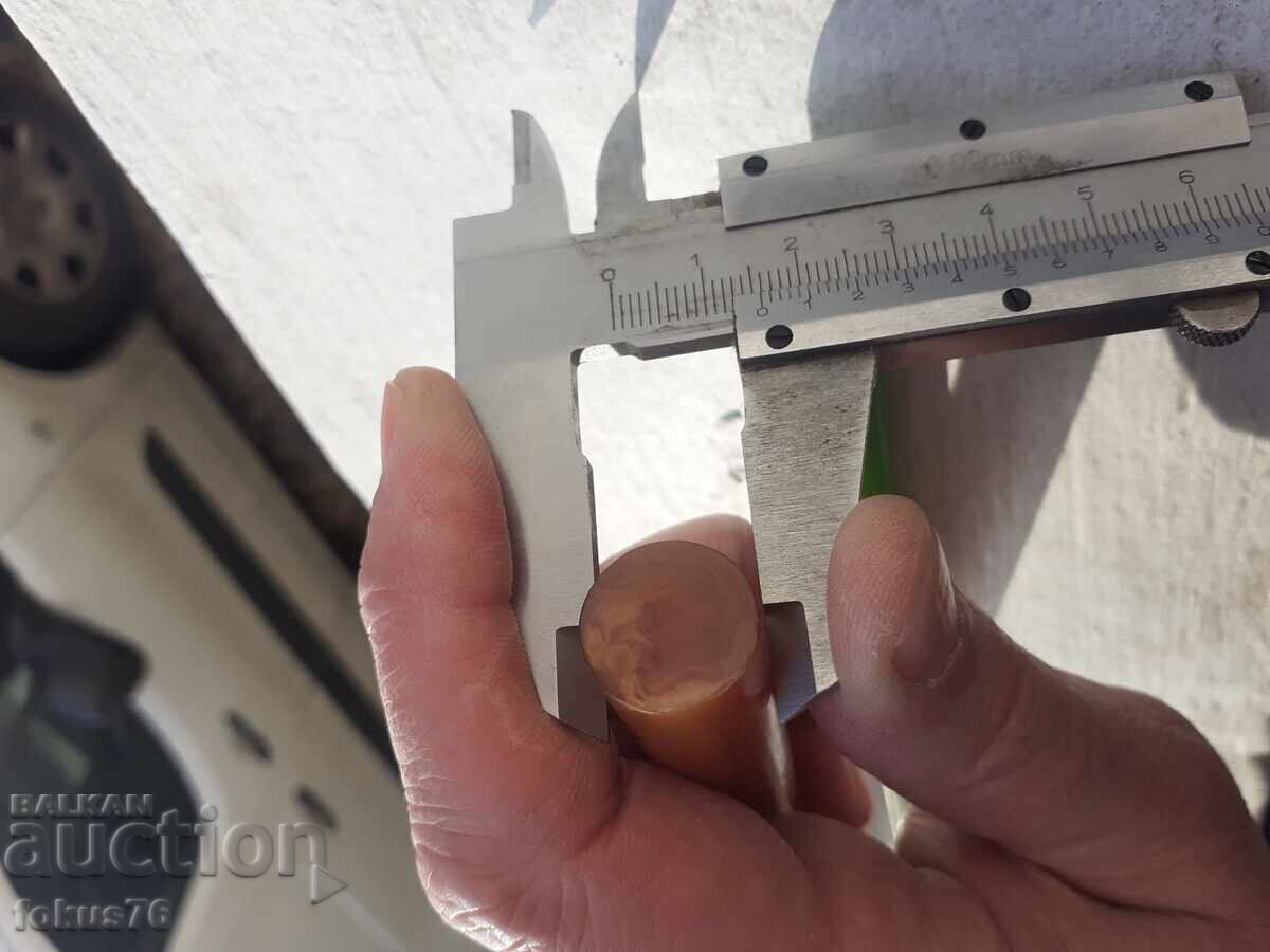 Delivery of Catalin bakelite rods, damar, rosary, 130 grams Delivery of Catalin bakelite rods, damar, rosary, 130 grams