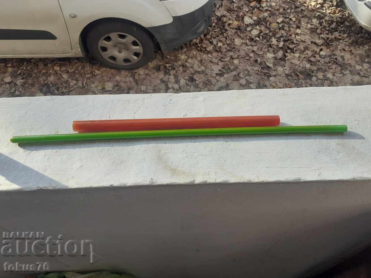 Catalin bakelite rods, damar, rosary, 130 grams Catalin bakelite rods, damar, rosary, 130 grams