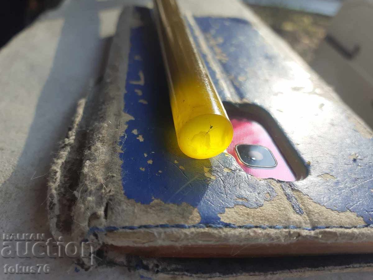 Licitație Baston catalin bachelit damar broanie 71 grame Licitație Baston catalin bachelit damar broanie 71 grame