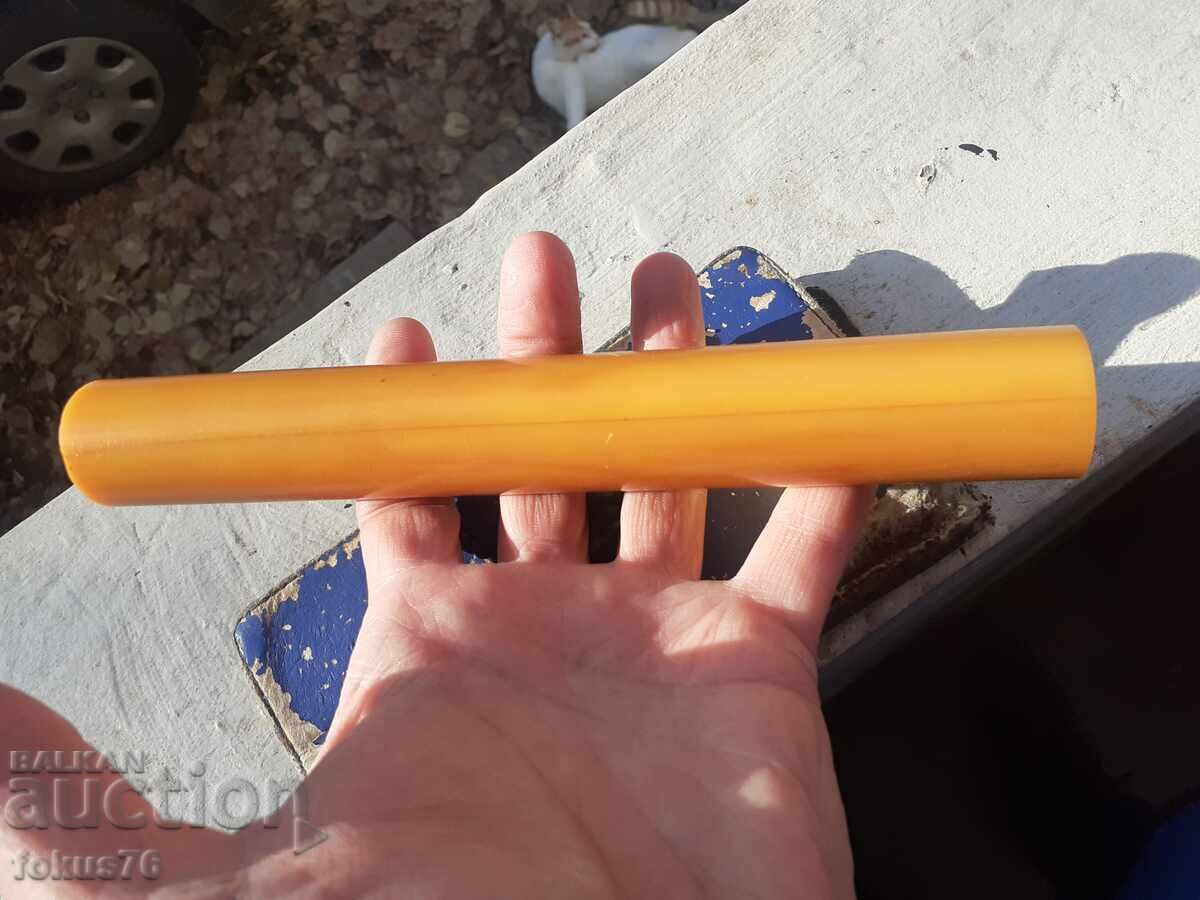 Auction Catalin bakelite rod, damari rosary, 184 grams Auction Catalin bakelite rod, damari rosary, 184 grams