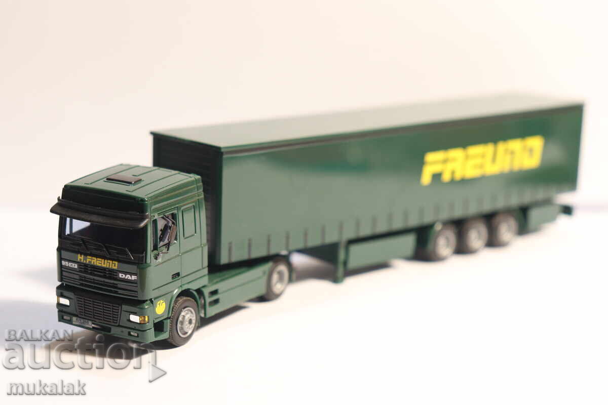 AWM H0 1/87 DAF TIR TIR REMORCHER CAMION MODEL cu preț 35.00 BGN | € 17.90 AWM H0 1/87 DAF TIR TIR REMORCHER CAMION MODEL cu preț 35.00 BGN | € 17.90