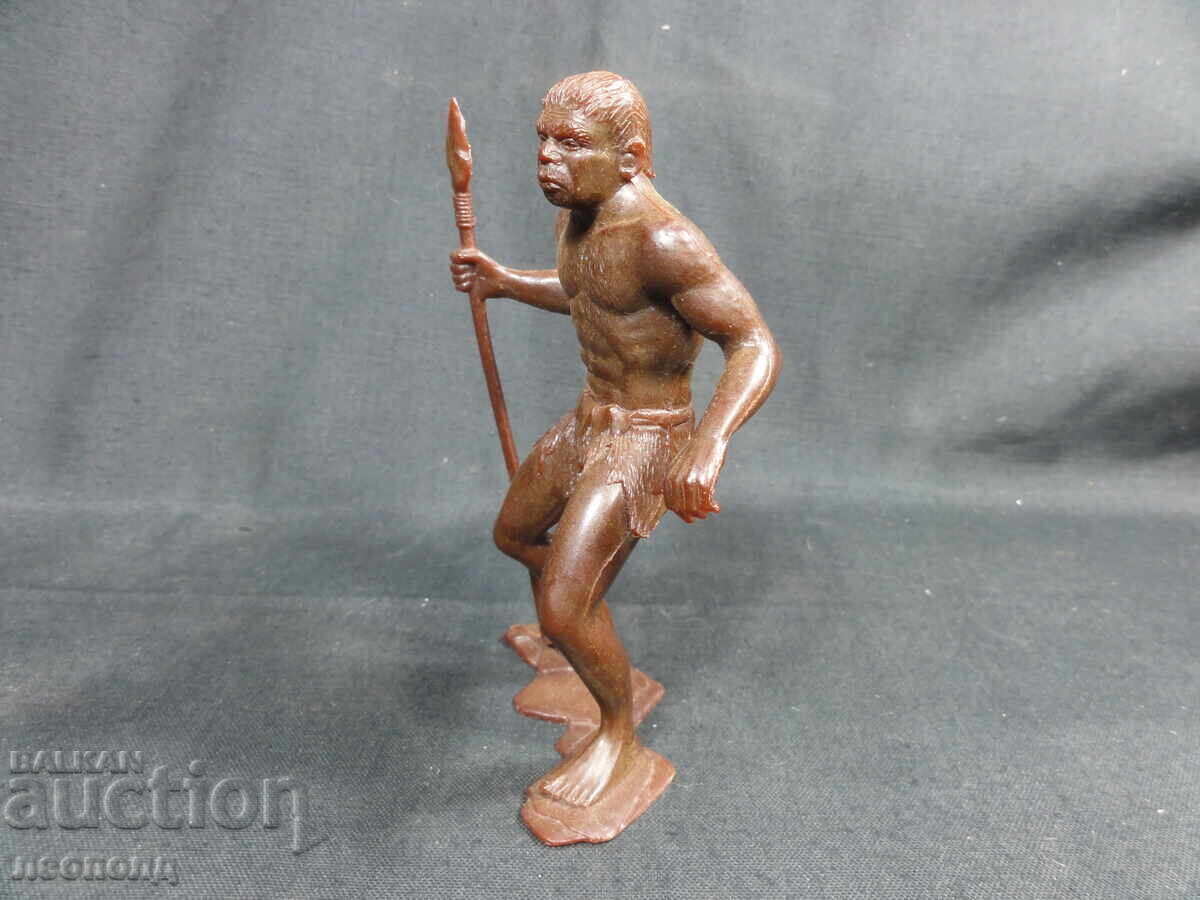 VECHE FIGURINĂ RETRO SOVIETICĂ DIN PLASTIC NEANDERTHAL cu preț 20.00 BGN | € 10.23 VECHE FIGURINĂ RETRO SOVIETICĂ DIN PLASTIC NEANDERTHAL cu preț 20.00 BGN | € 10.23