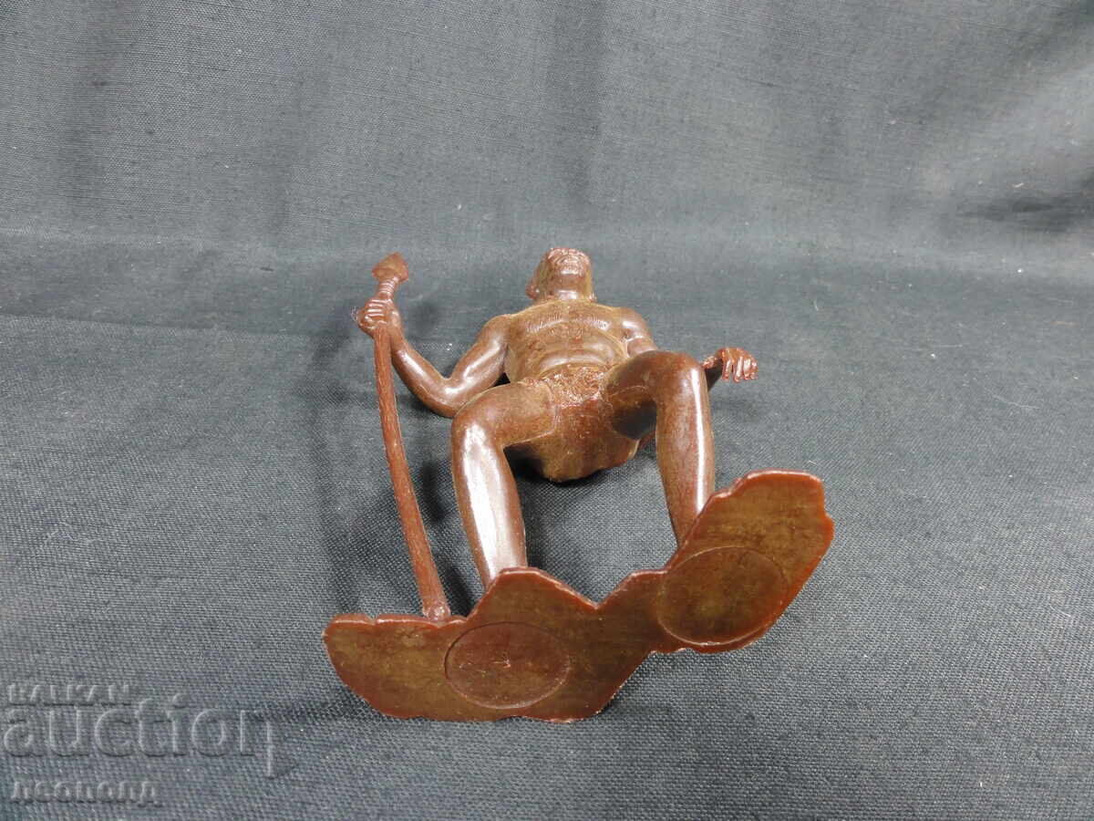 VECHE FIGURINĂ RETRO SOVIETICĂ DIN PLASTIC NEANDERTHAL - 5 VECHE FIGURINĂ RETRO SOVIETICĂ DIN PLASTIC NEANDERTHAL - 5