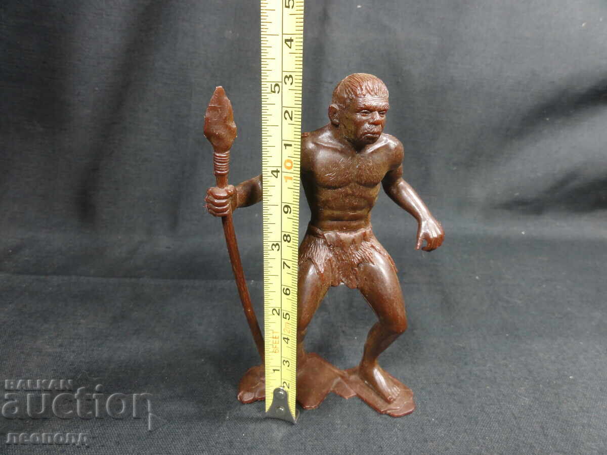 VECHE FIGURINĂ RETRO SOVIETICĂ DIN PLASTIC NEANDERTHAL - 6 VECHE FIGURINĂ RETRO SOVIETICĂ DIN PLASTIC NEANDERTHAL - 6