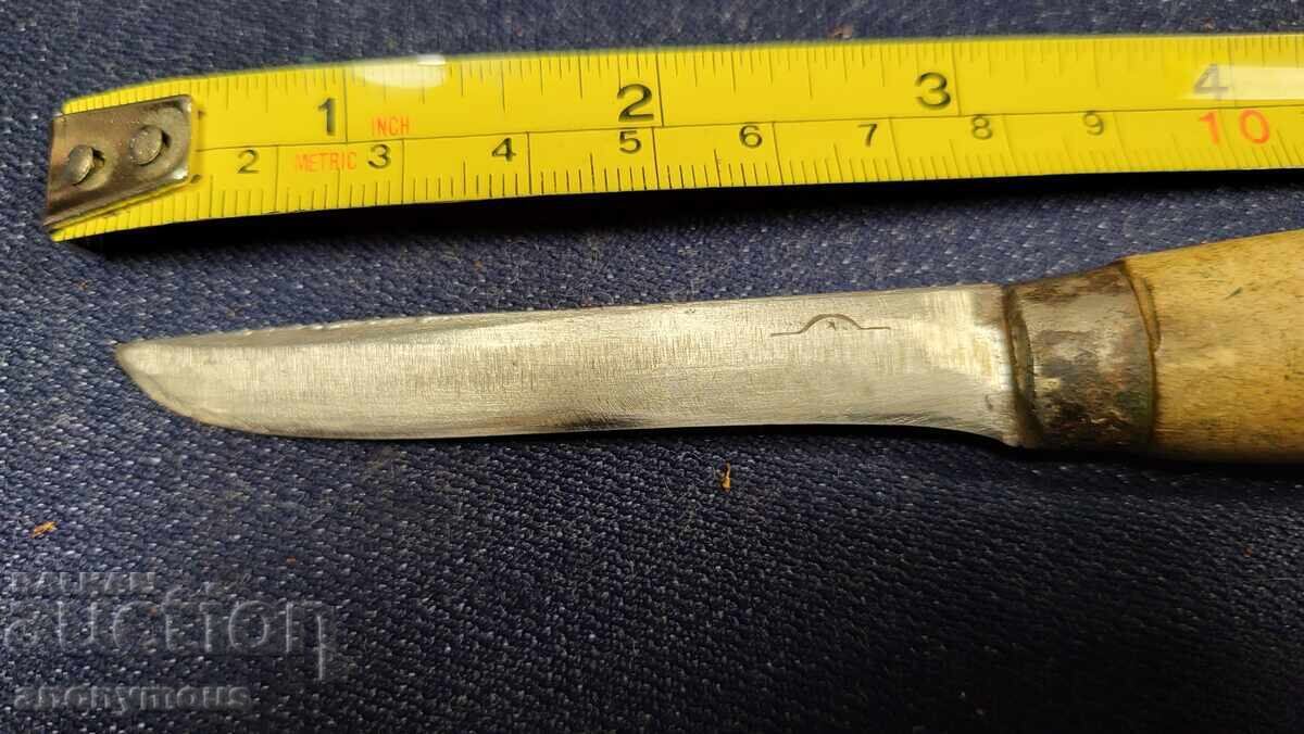 Παλιό μαχαίρι, Mora, φινκα Σουηδία 1 με τιμή 15.00 BGN | € 7.67 Παλιό μαχαίρι, Mora, φινκα Σουηδία 1 με τιμή 15.00 BGN | € 7.67