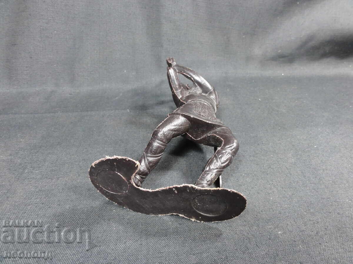 VECHE FIGURINĂ RETRO SOVIETICĂ DIN PLASTIC VIKING - 5