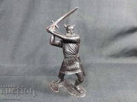 VECHE FIGURINĂ RETRO SOVIETICĂ DIN PLASTIC VIKING