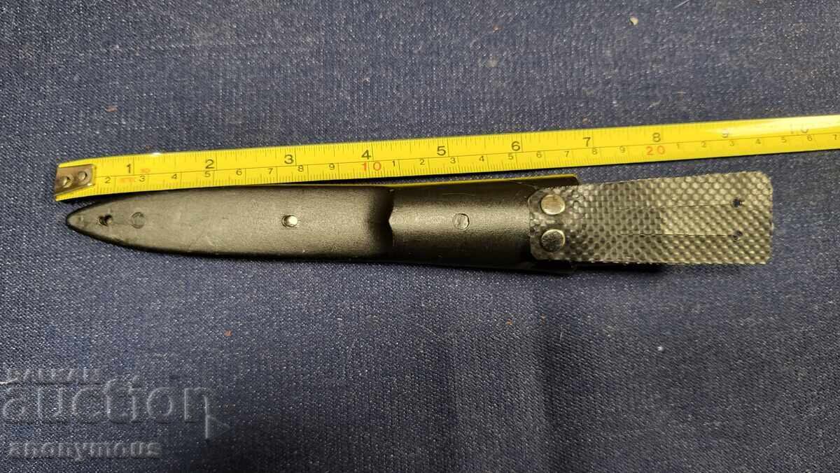 Стар нож, Мура, финка с кания Швеция 6 с цена 25.00 лв. | € 12.78 Стар нож, Мура, финка с кания Швеция 6 с цена 25.00 лв. | € 12.78