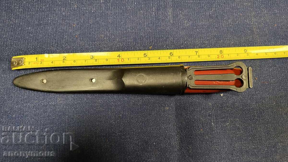 Стар нож, Мура, финка с кания Швеция 10 с цена 25.00 лв. | € 12.78 Стар нож, Мура, финка с кания Швеция 10 с цена 25.00 лв. | € 12.78