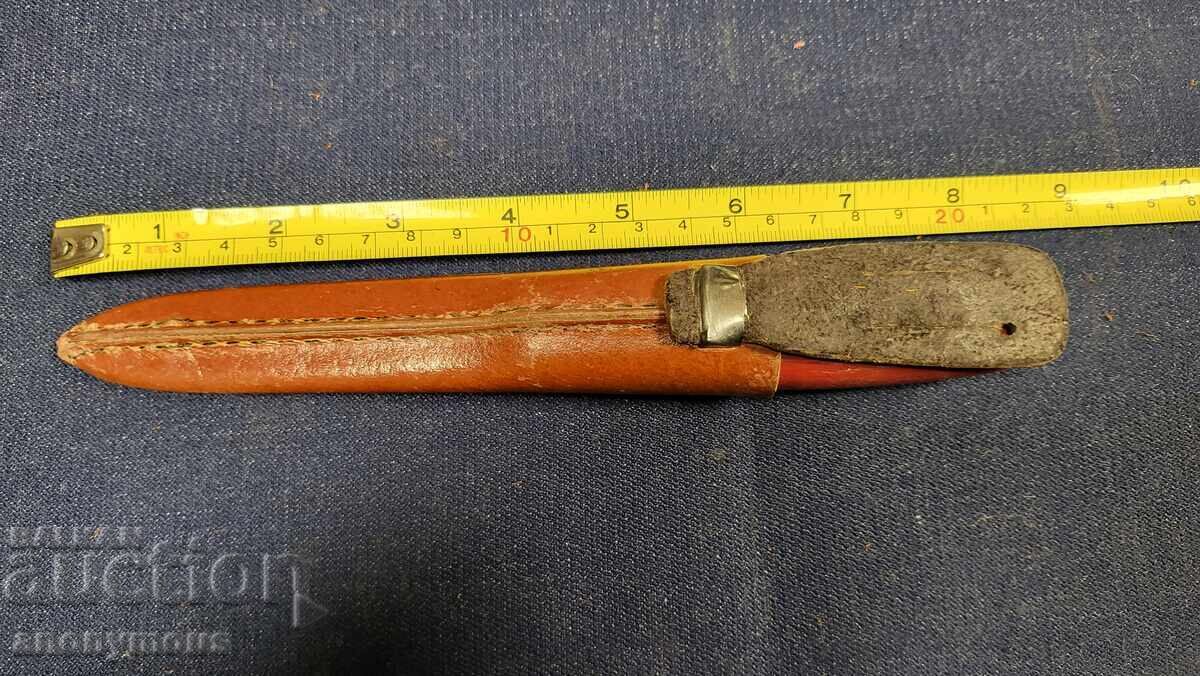 Παλιό μαχαίρι, Mora, φινκα με θήκη Σουηδία 12 με τιμή 25.00 BGN | € 12.78 Παλιό μαχαίρι, Mora, φινκα με θήκη Σουηδία 12 με τιμή 25.00 BGN | € 12.78