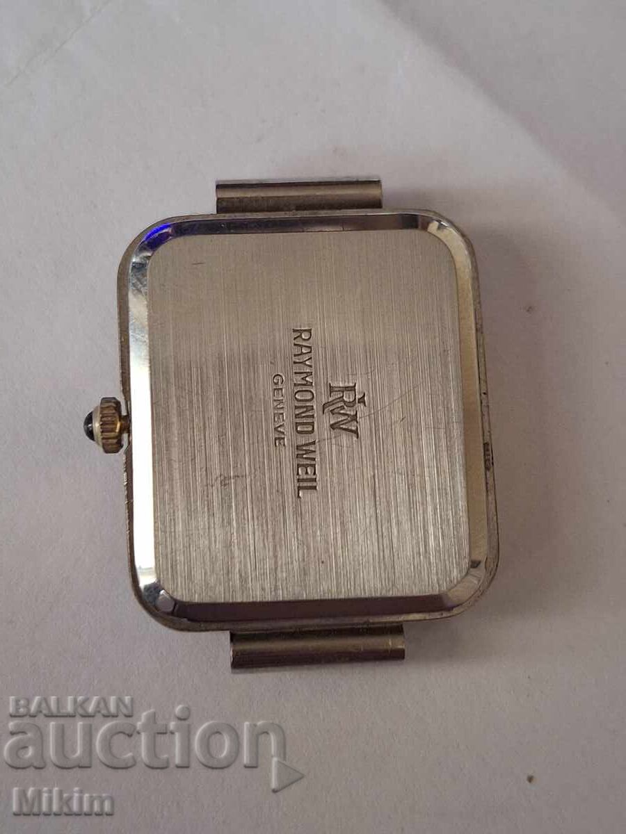 Часовник Raymond well Geneve с цена 0.01 лв. | € 0.01 Часовник Raymond well Geneve с цена 0.01 лв. | € 0.01