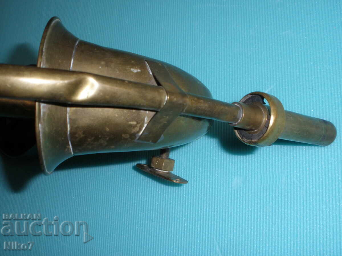 Παλιά, χάλκινη τρομπέτα, κόρνα για ρετρό αυτοκίνητο (φαέτων) - 6 Παλιά, χάλκινη τρομπέτα, κόρνα για ρετρό αυτοκίνητο (φαέτων) - 6