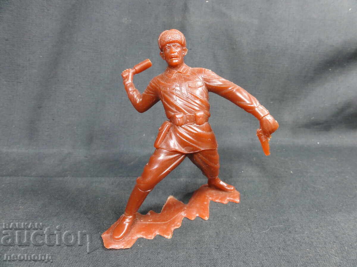 FIGURINĂ VECHE RETRO SOVIETICĂ DIN PLASTIC SOLDAT RUS RĂZBOIUL AL DOILEA MONDIAL FIGURINĂ VECHE RETRO SOVIETICĂ DIN PLASTIC SOLDAT RUS RĂZBOIUL AL DOILEA MONDIAL