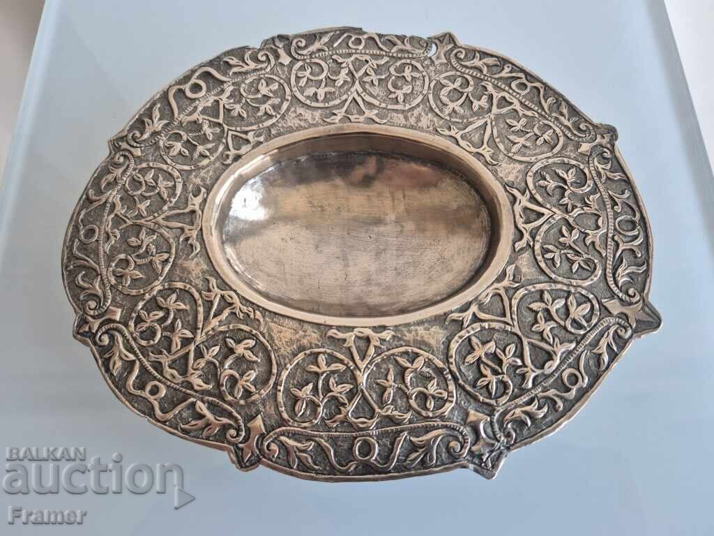 Възрожденска на 200г. Сребърна чинийка локумка за нафора с цена 620.00 лв. | € 317.00 Възрожденска на 200г. Сребърна чинийка локумка за нафора с цена 620.00 лв. | € 317.00