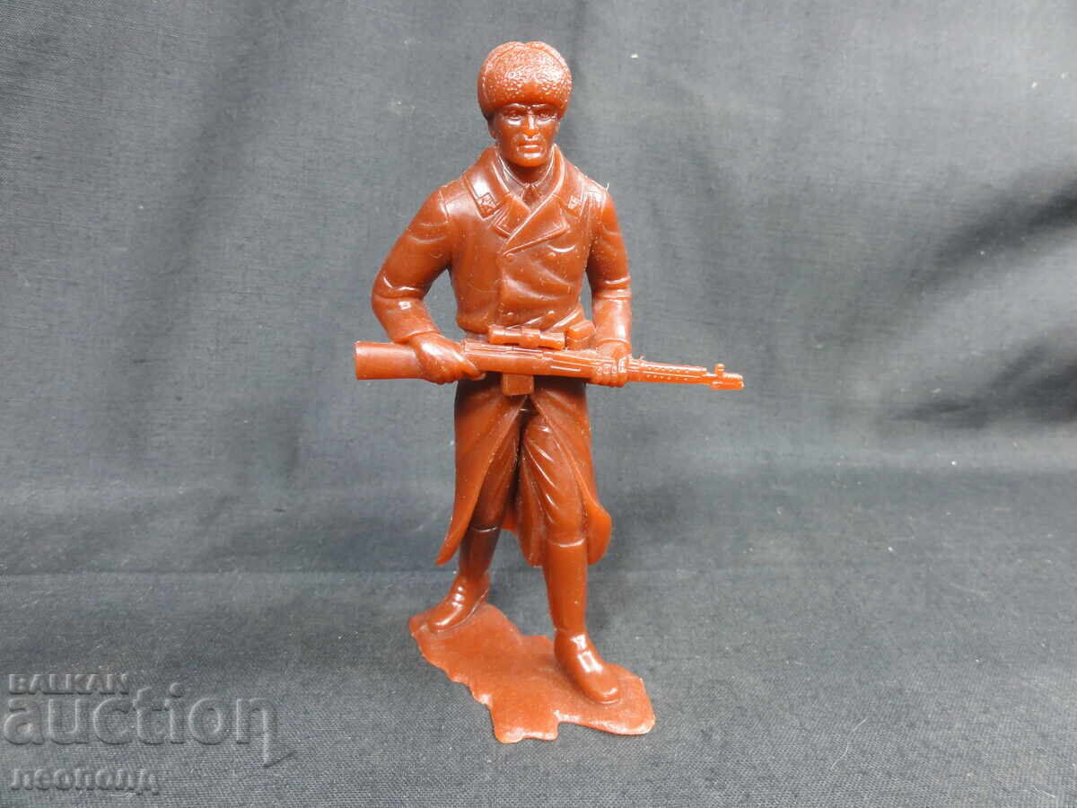 FIGURINĂ VECHE RETRO SOVIETICĂ DIN PLASTIC SOLDAT RUS RĂZBOIUL AL DOILEA MONDIAL