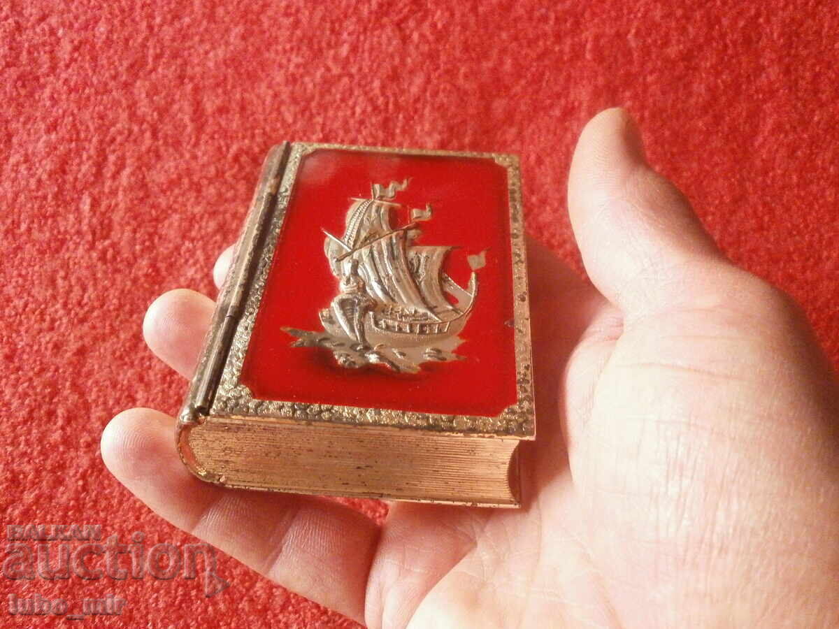 OLD METAL JEWELRY BOX