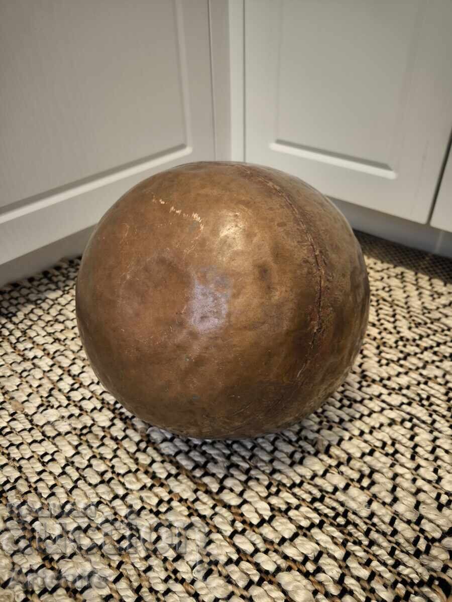Delivery of Oriental Hand-Forged Copper Vessel - 20th Century