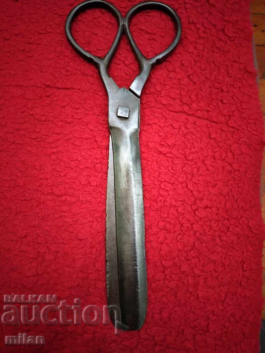 Huge tailor's scissors 19th century Huge tailor's scissors 19th century