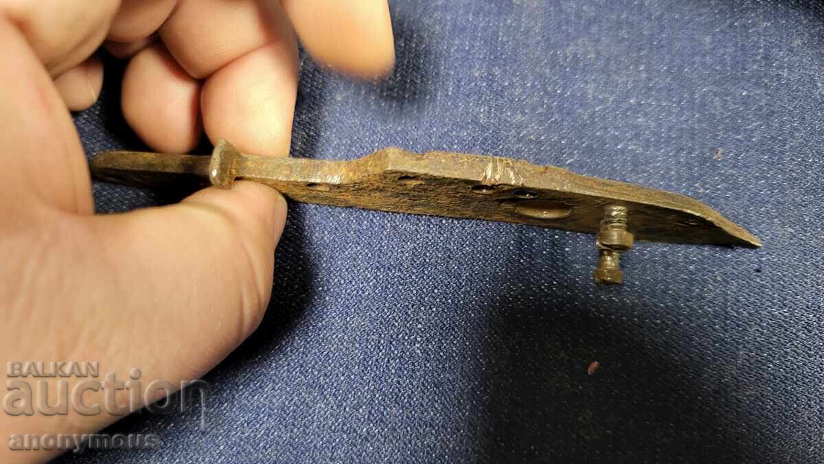 Част за пушка, пищов, карабина плочка България с цена 38.00 лв. | € 19.43 Част за пушка, пищов, карабина плочка България с цена 38.00 лв. | € 19.43