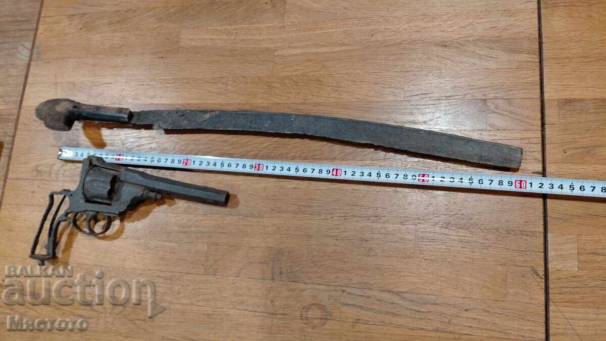 Old Yataghan Revolver - 7 Old Yataghan Revolver - 7