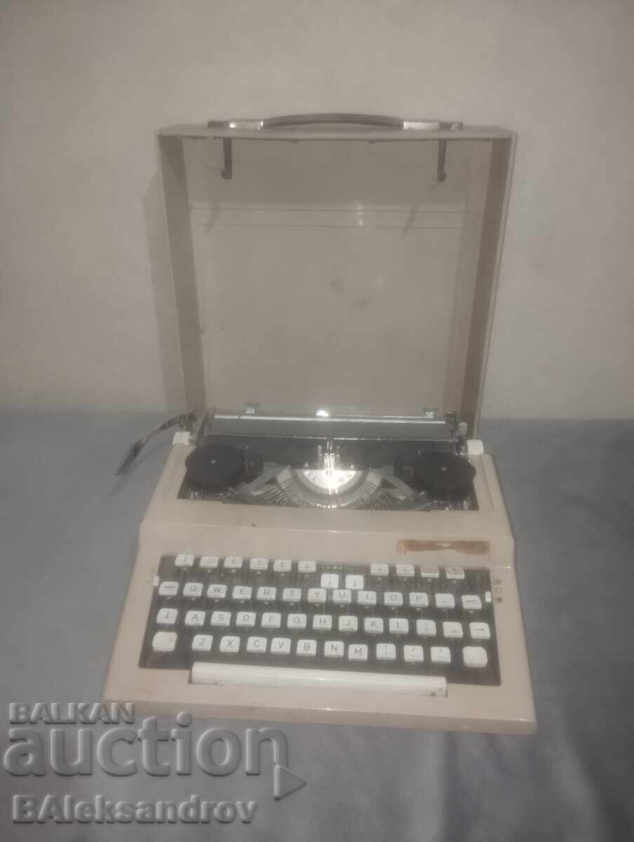 Пишеща машина