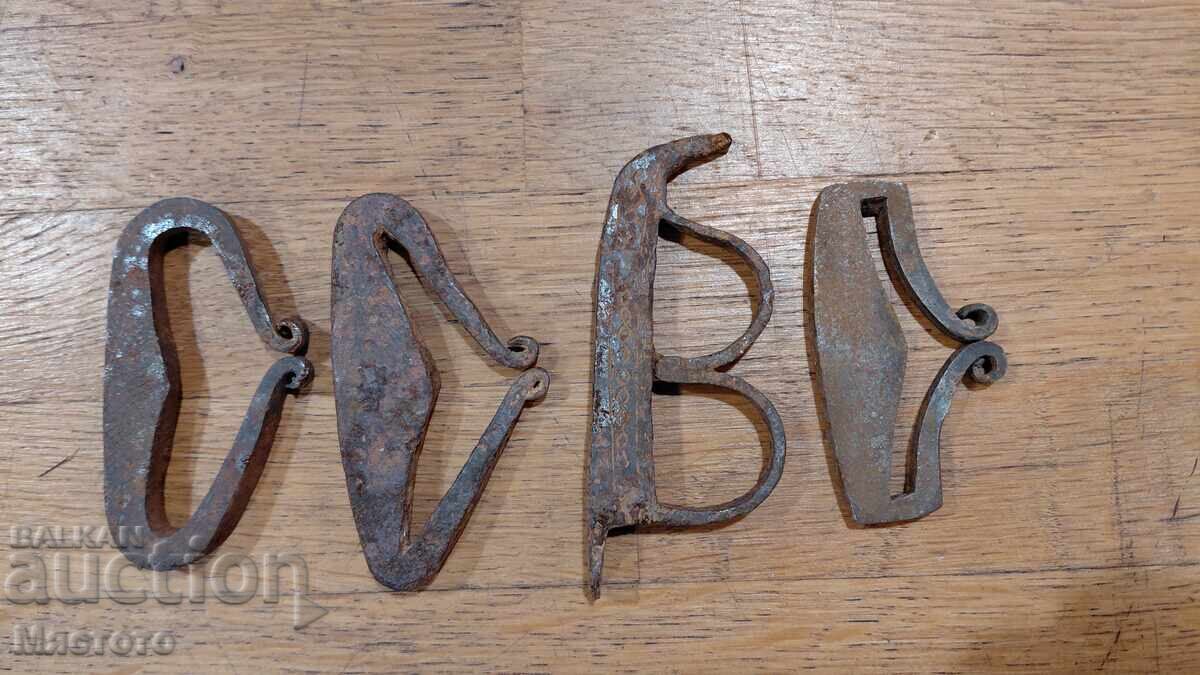 Чакмаци 4бр.чакмак кован. Чакмаци 4бр.чакмак кован.