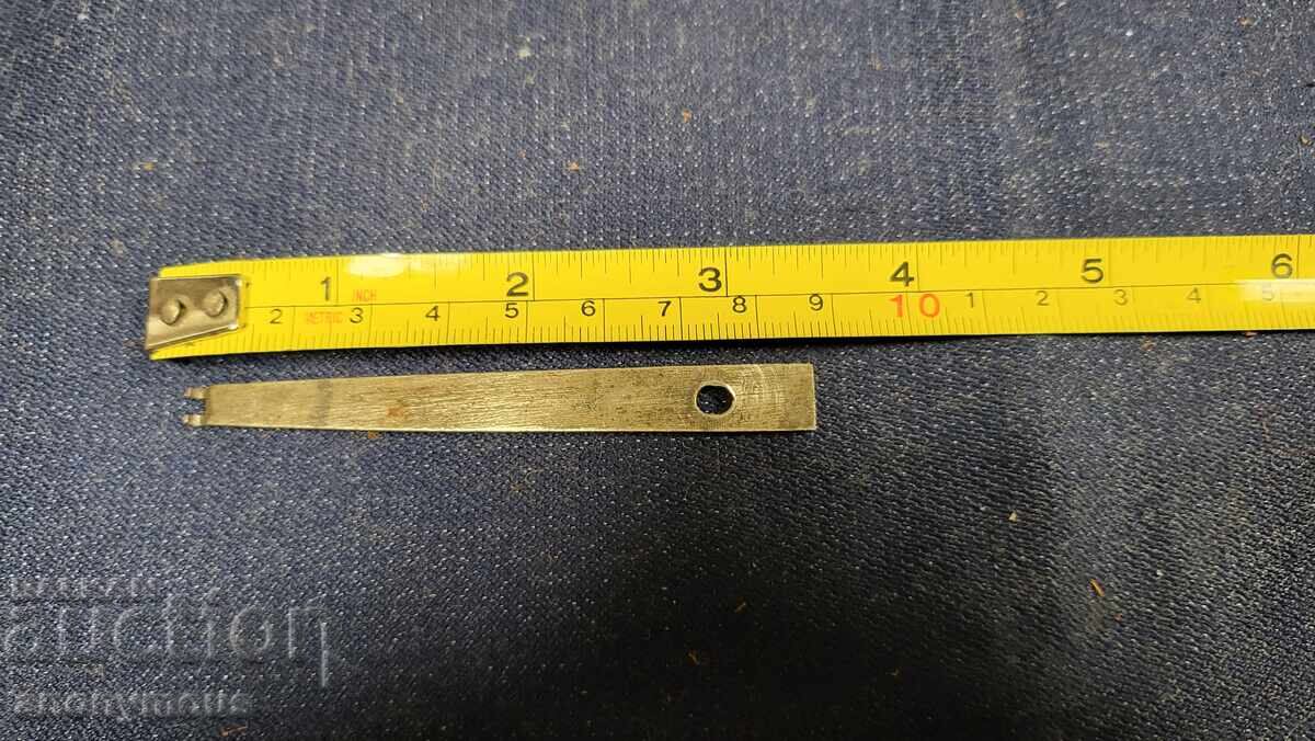 Част за пушка, пищов, карабина, револвер пружина