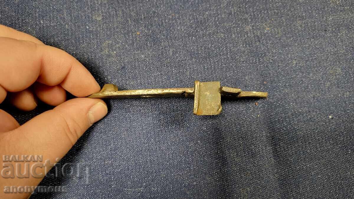 Аукцион Част за пушка, пищов, карабина, револвер плочка Аукцион Част за пушка, пищов, карабина, револвер плочка