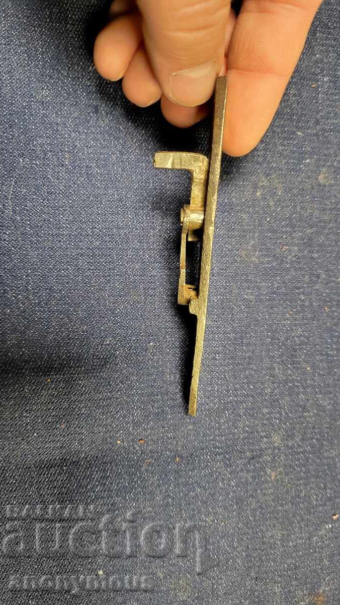 Доставка на Част за пушка, пищов, карабина, револвер плочка 1