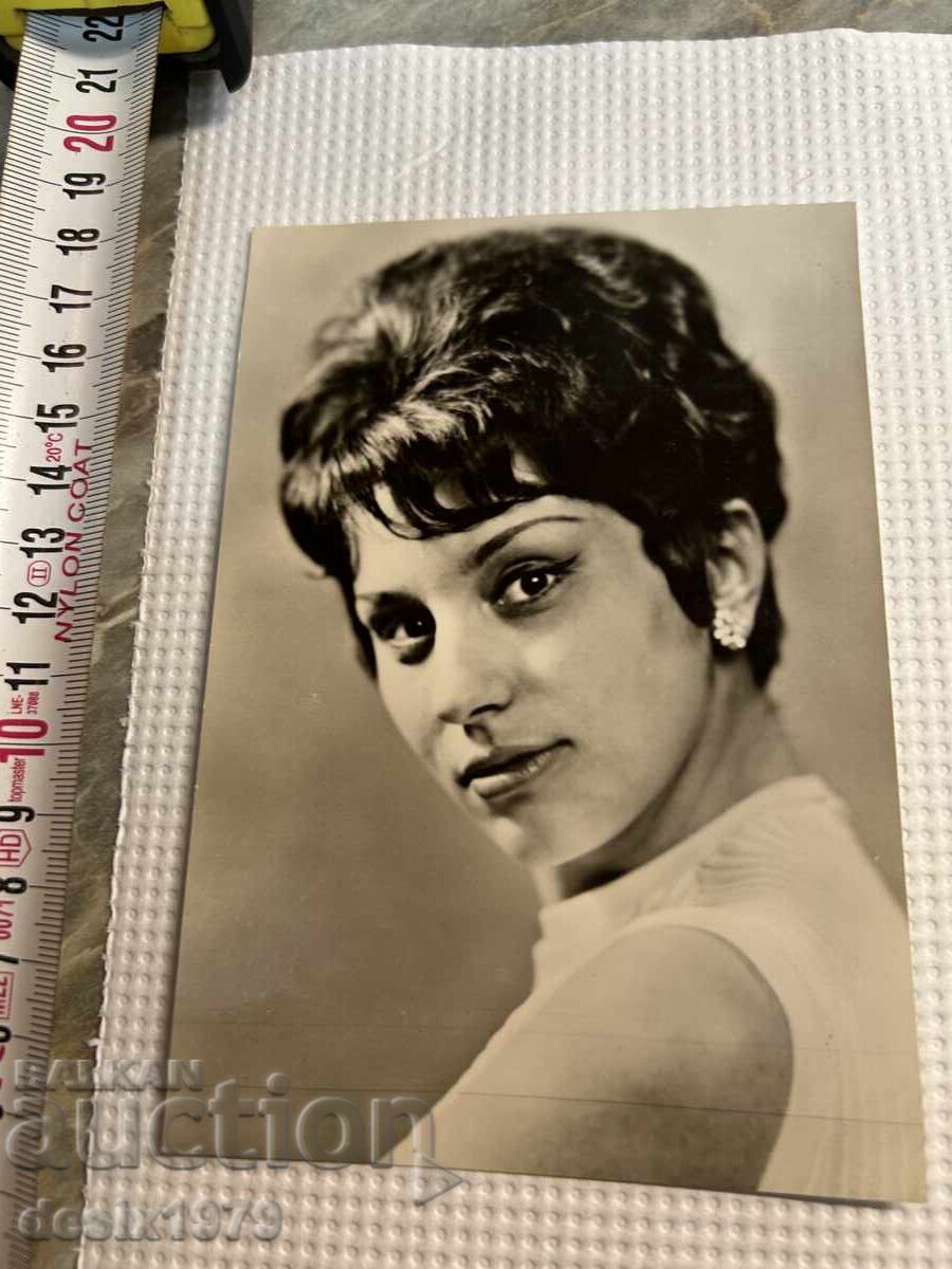 Felicitare cu Martina Radinska - 5 Felicitare cu Martina Radinska - 5