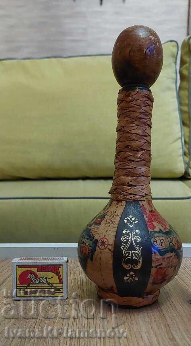 Ιταλική vintage φιάλη με δερμάτινη επένδυση για συλλέκτες - 7