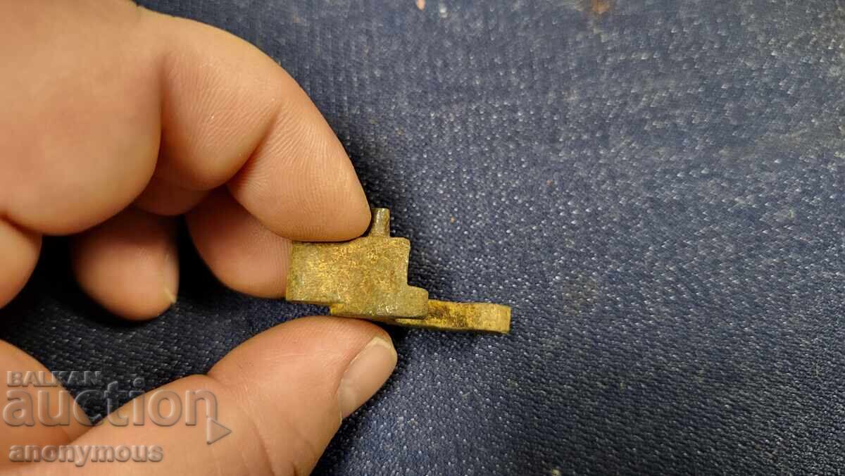 Аукцион Част за револвер, пищов, карабина, пушка 1 Аукцион Част за револвер, пищов, карабина, пушка 1