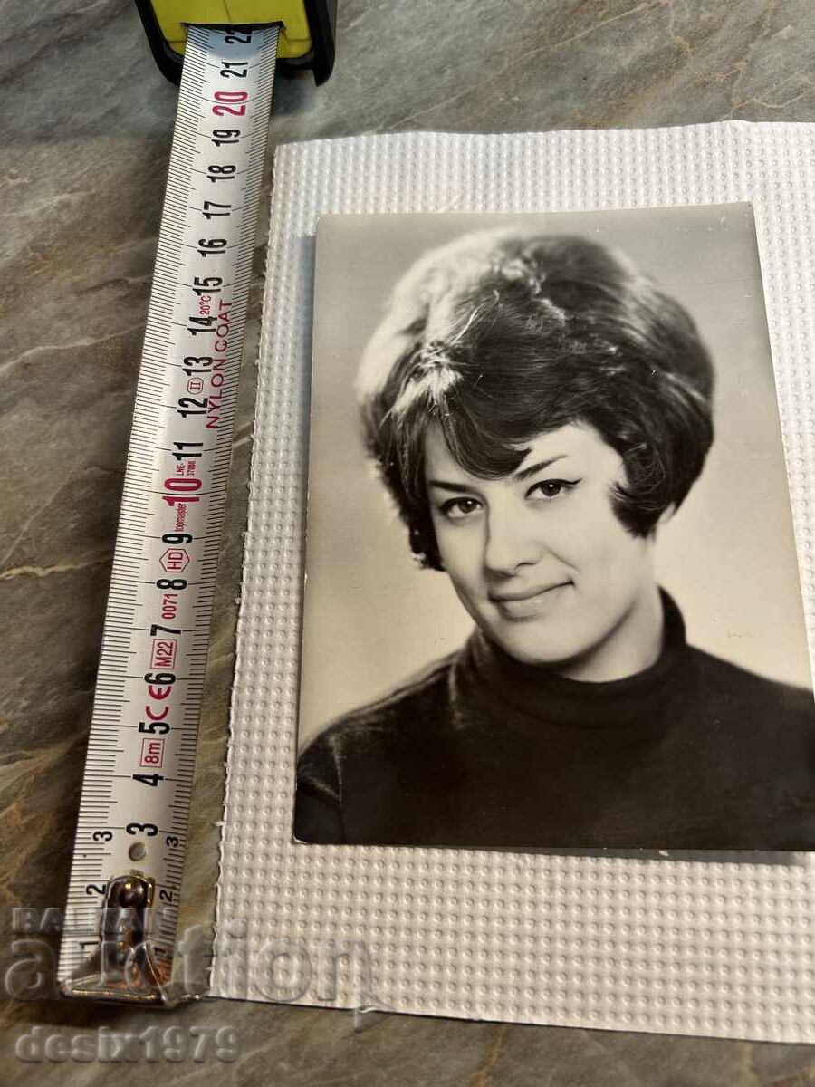 Fotografie veche cu Maria Mitceva