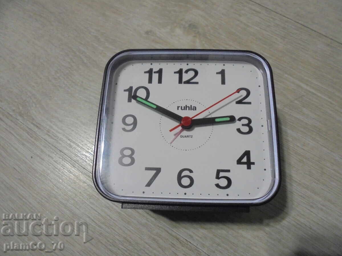 №*8404 Παλαιό ρολόι χαλαζία Ruhla με τιμή 15.00 BGN | € 7.67 №*8404 Παλαιό ρολόι χαλαζία Ruhla με τιμή 15.00 BGN | € 7.67