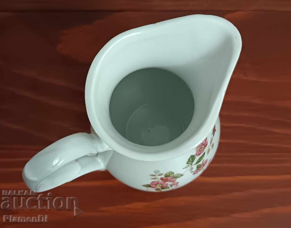 Παλιό βουλγαρικό πορσελάνινο από την "Kitka" Νέας Αγοράς - 6 Παλιό βουλγαρικό πορσελάνινο από την "Kitka" Νέας Αγοράς - 6