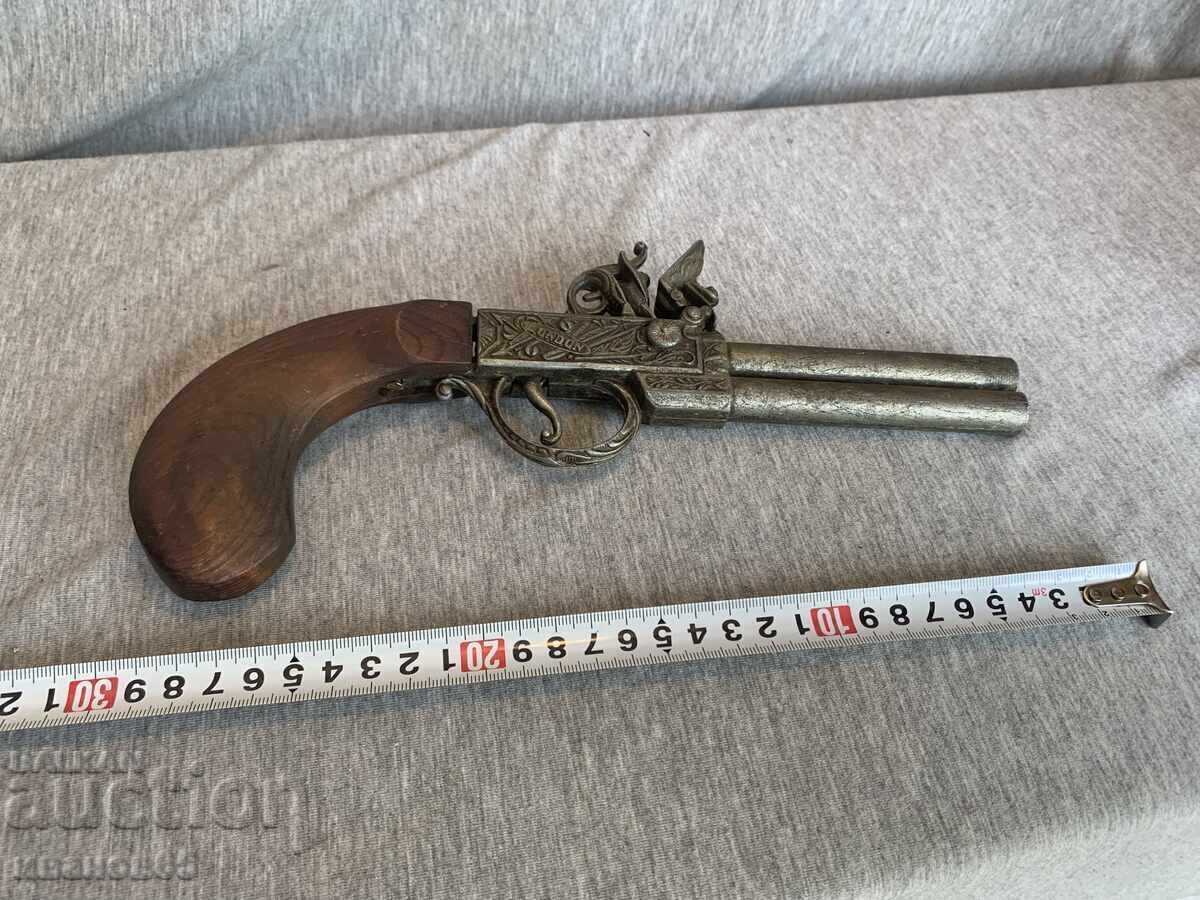 ο παλιός Πίστοφ ο παλιός Πίστοφ