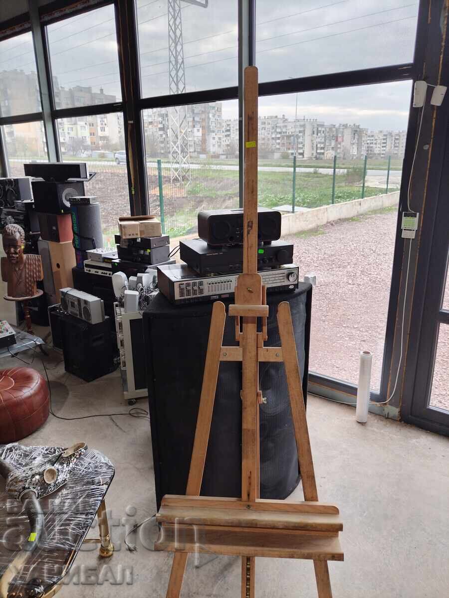 СТАТИВ ЗА РИСУВАНЕ с цена 350.00 лв. | € 178.95 СТАТИВ ЗА РИСУВАНЕ с цена 350.00 лв. | € 178.95