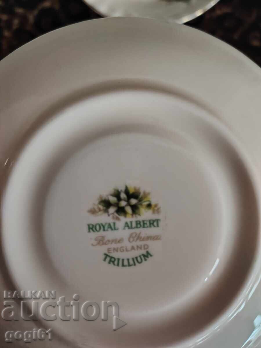 Four Royal Albert coffee saucers - 5 Four Royal Albert coffee saucers - 5