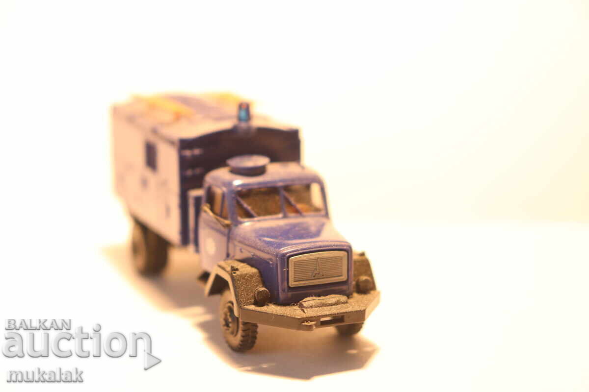 Licitație 1/87 H0 ROCO CAMION MODEL Licitație 1/87 H0 ROCO CAMION MODEL