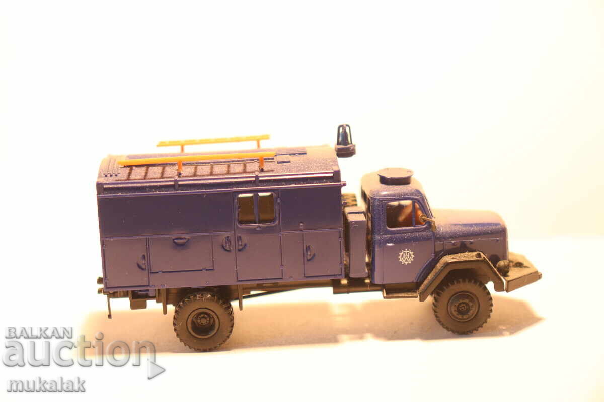 Livrarea 1/87 H0 ROCO CAMION MODEL Livrarea 1/87 H0 ROCO CAMION MODEL