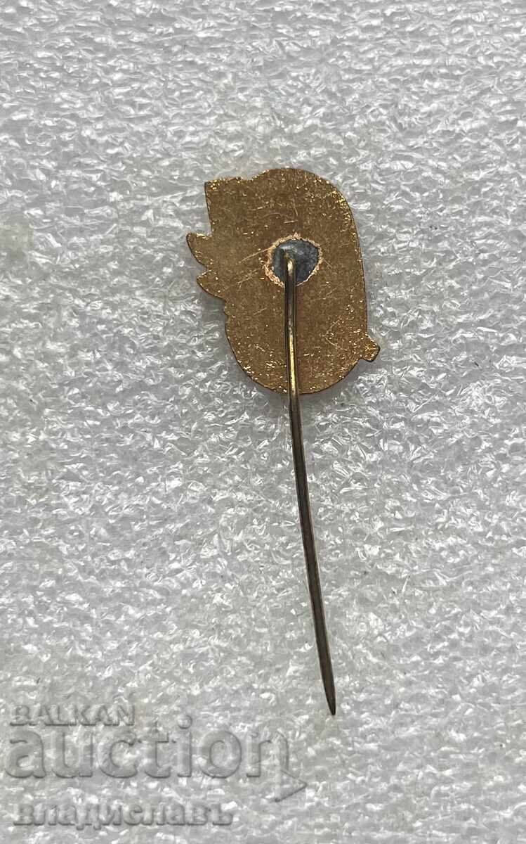 Old sports/football badge Romania with price 9.00 BGN | € 4.60 Old sports/football badge Romania with price 9.00 BGN | € 4.60