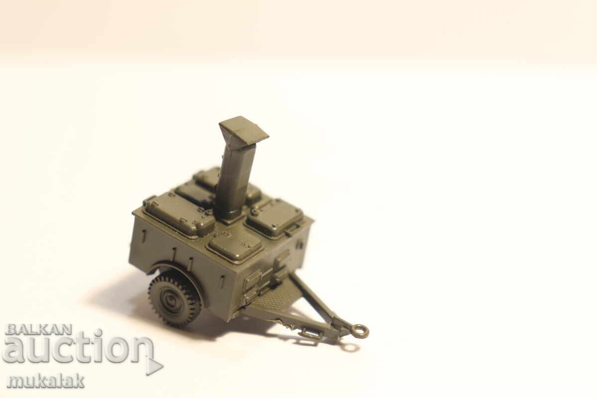 ROCO 1/87 H0 REMORCĂ MOBILĂ BUCĂTĂRIE MILITARĂ CAMION MODEL cu preț 10.00 BGN | € 5.11 ROCO 1/87 H0 REMORCĂ MOBILĂ BUCĂTĂRIE MILITARĂ CAMION MODEL cu preț 10.00 BGN | € 5.11