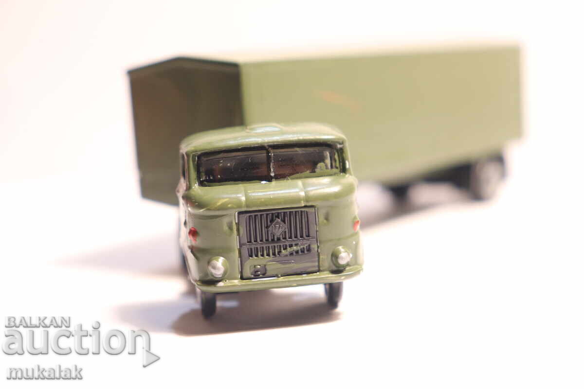 Доставка на 1/87 H0 ИФА IFA TIR РЕМАРКЕ КАМИОН МОДЕЛ Доставка на 1/87 H0 ИФА IFA TIR РЕМАРКЕ КАМИОН МОДЕЛ