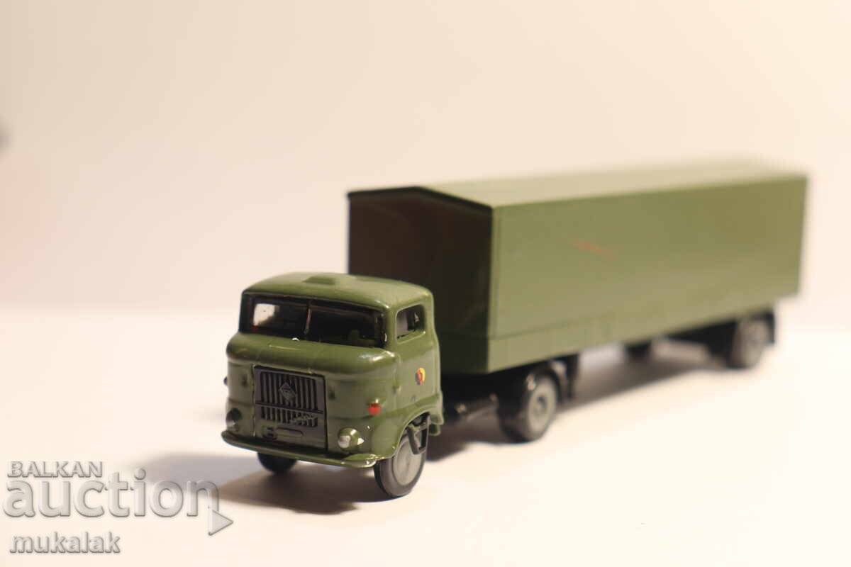 1/87 H0 ИФА IFA TIR РЕМАРКЕ КАМИОН МОДЕЛ - 5 1/87 H0 ИФА IFA TIR РЕМАРКЕ КАМИОН МОДЕЛ - 5