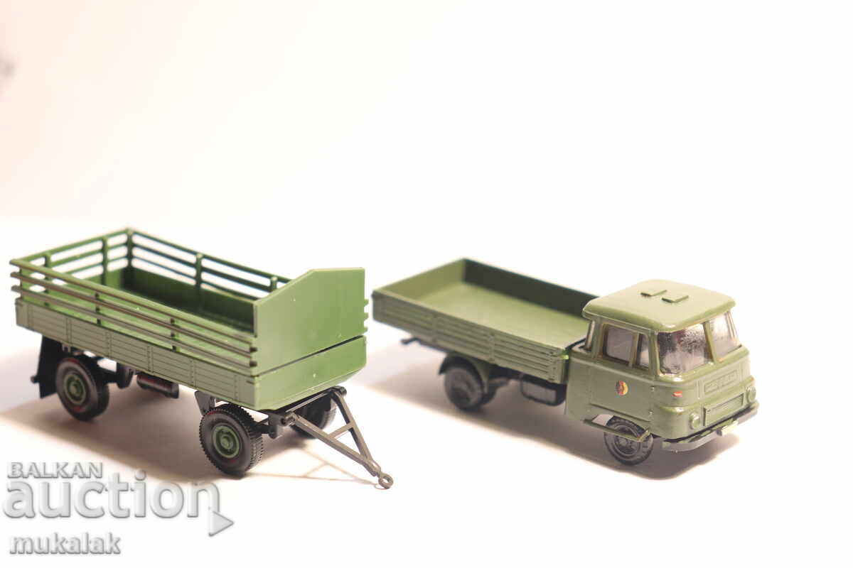 1/87 H0 РОБУР ROBUR РЕМАРКЕ КАМИОН МОДЕЛ - 7 1/87 H0 РОБУР ROBUR РЕМАРКЕ КАМИОН МОДЕЛ - 7