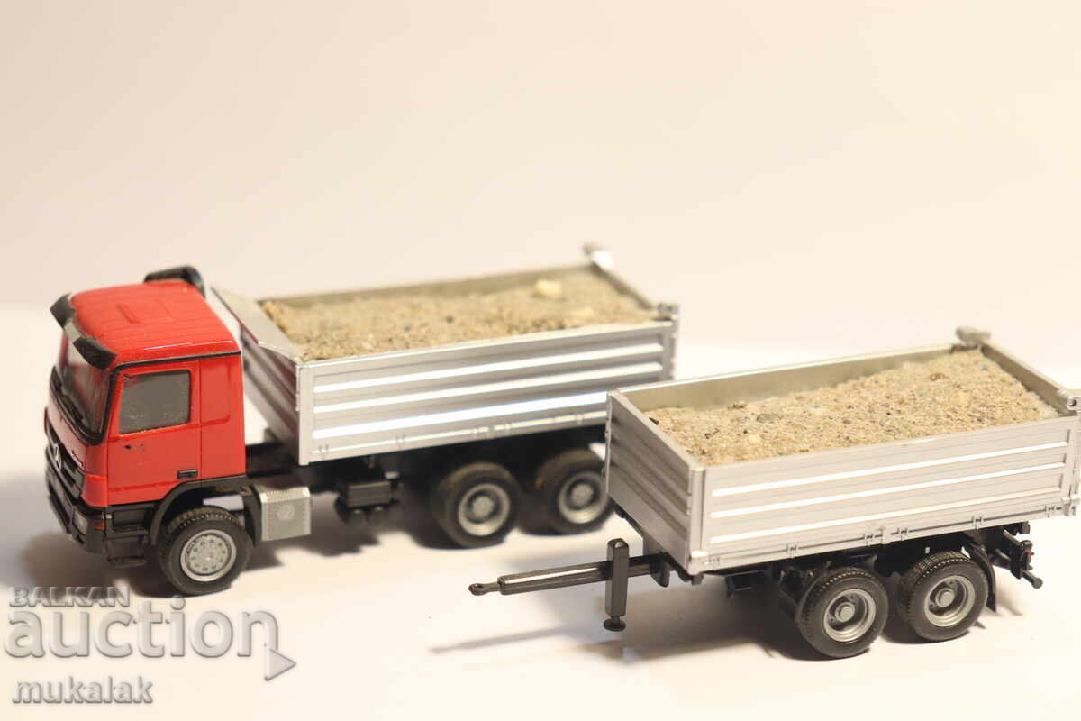 HERPA 1/87 H0 MERCEDES CAMION BASCULANT MODEL - 7 HERPA 1/87 H0 MERCEDES CAMION BASCULANT MODEL - 7