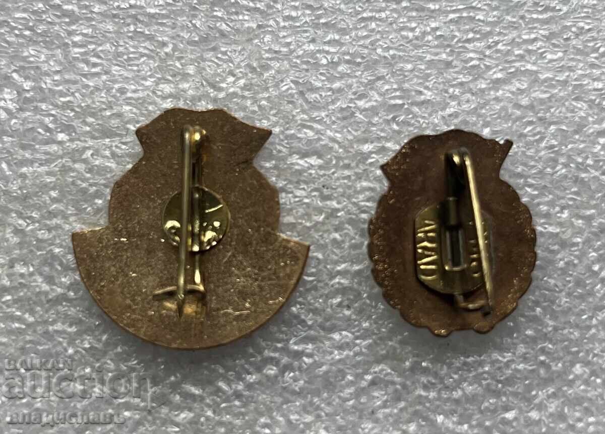 Old Badges Romania Public Sports Instructor with price 6.00 BGN | € 3.07 Old Badges Romania Public Sports Instructor with price 6.00 BGN | € 3.07