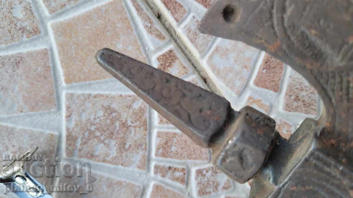 Axe. Combat Indian axe, tabarzin - 7 Axe. Combat Indian axe, tabarzin - 7